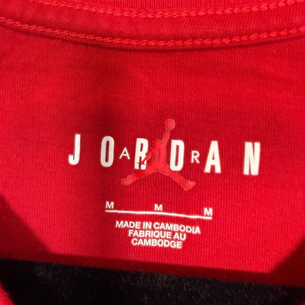 Jordan Shirt‎ Mens Medium Red Short Sleeve Crewneck Tshirt Athletic Basketball